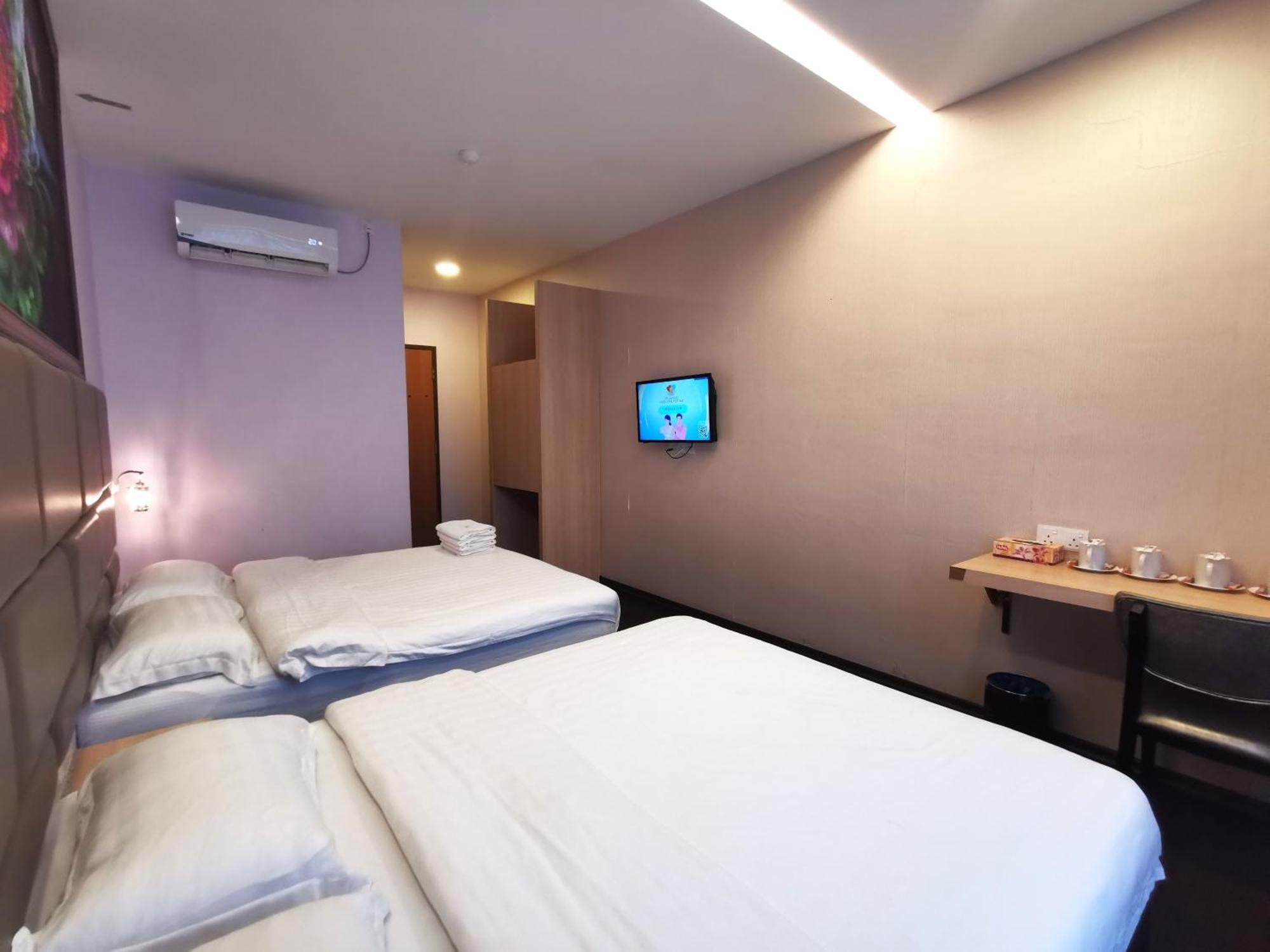 Zenz Hotel Kulai Exterior foto