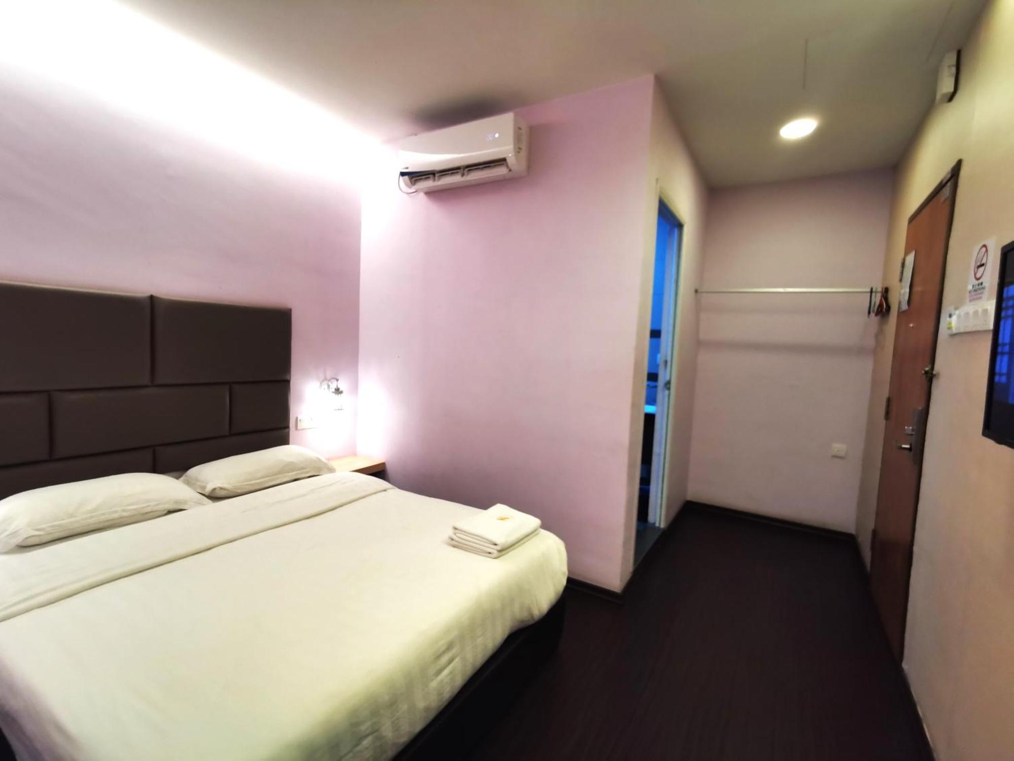 Zenz Hotel Kulai Exterior foto